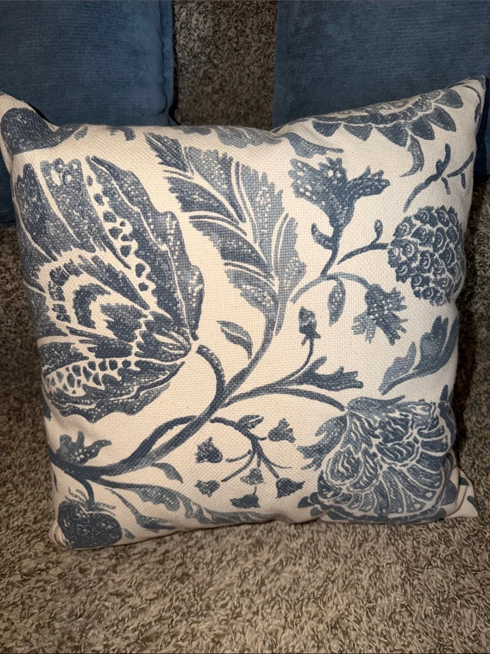 Blue Floral and Solid Accent Pillow Set - Home Accents